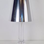 Lampe de table Space Age par Luigi Massoni pour Guzzini, années 1970