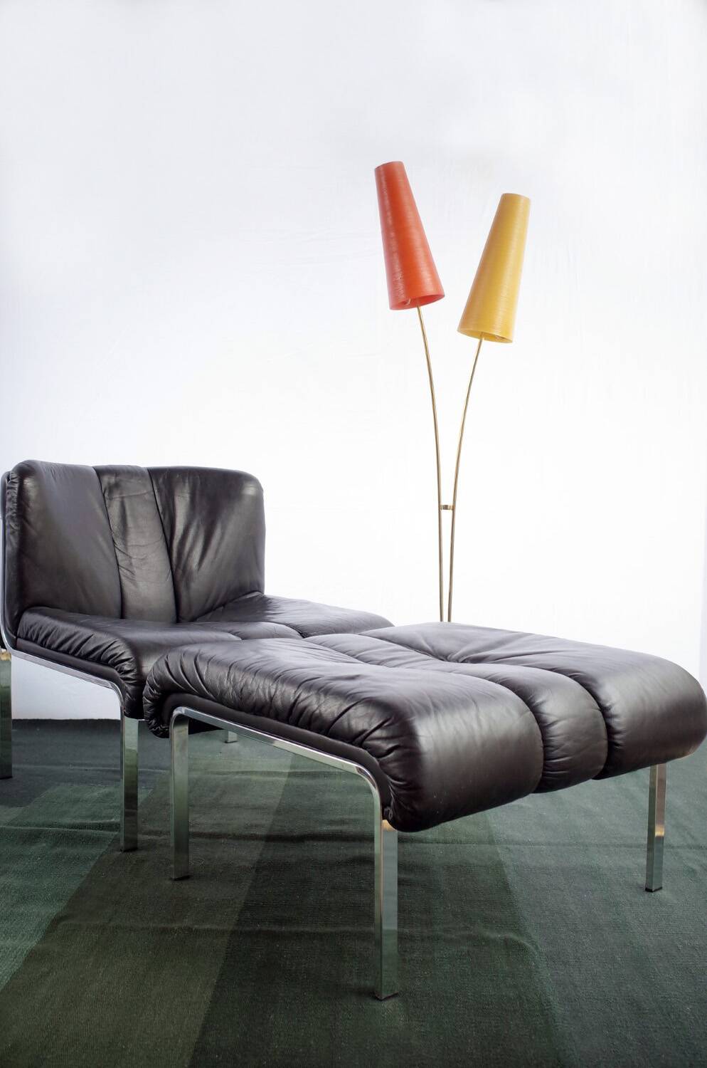 Siège en cuir avec chaise longue Ottomane modèle 1200 Eichenberger pour Girsberger