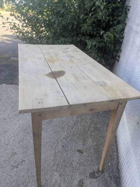 Table, bureau, console