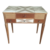 Vintage dressing table restyled