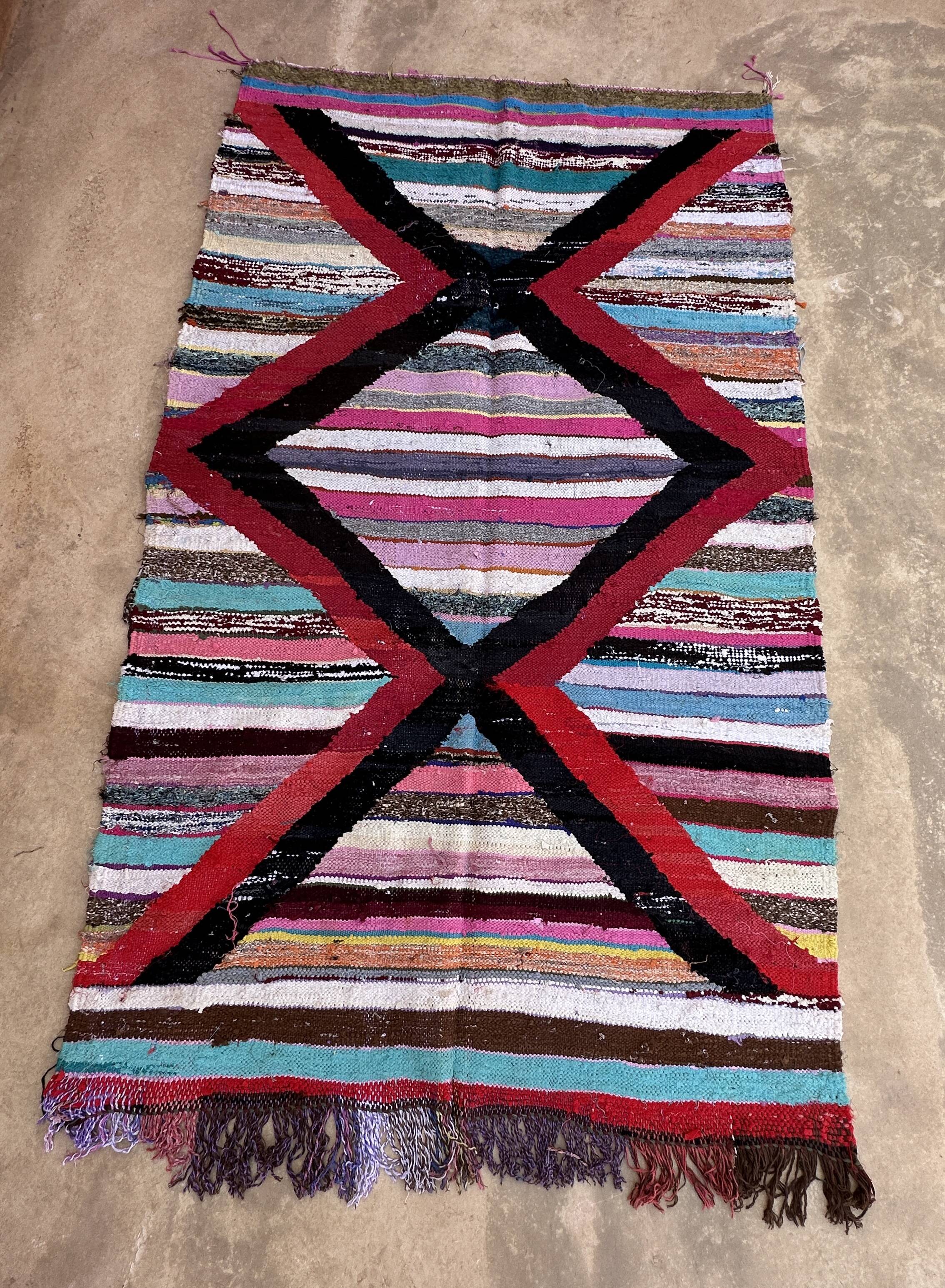Berber carpet - 148 x 243 cm