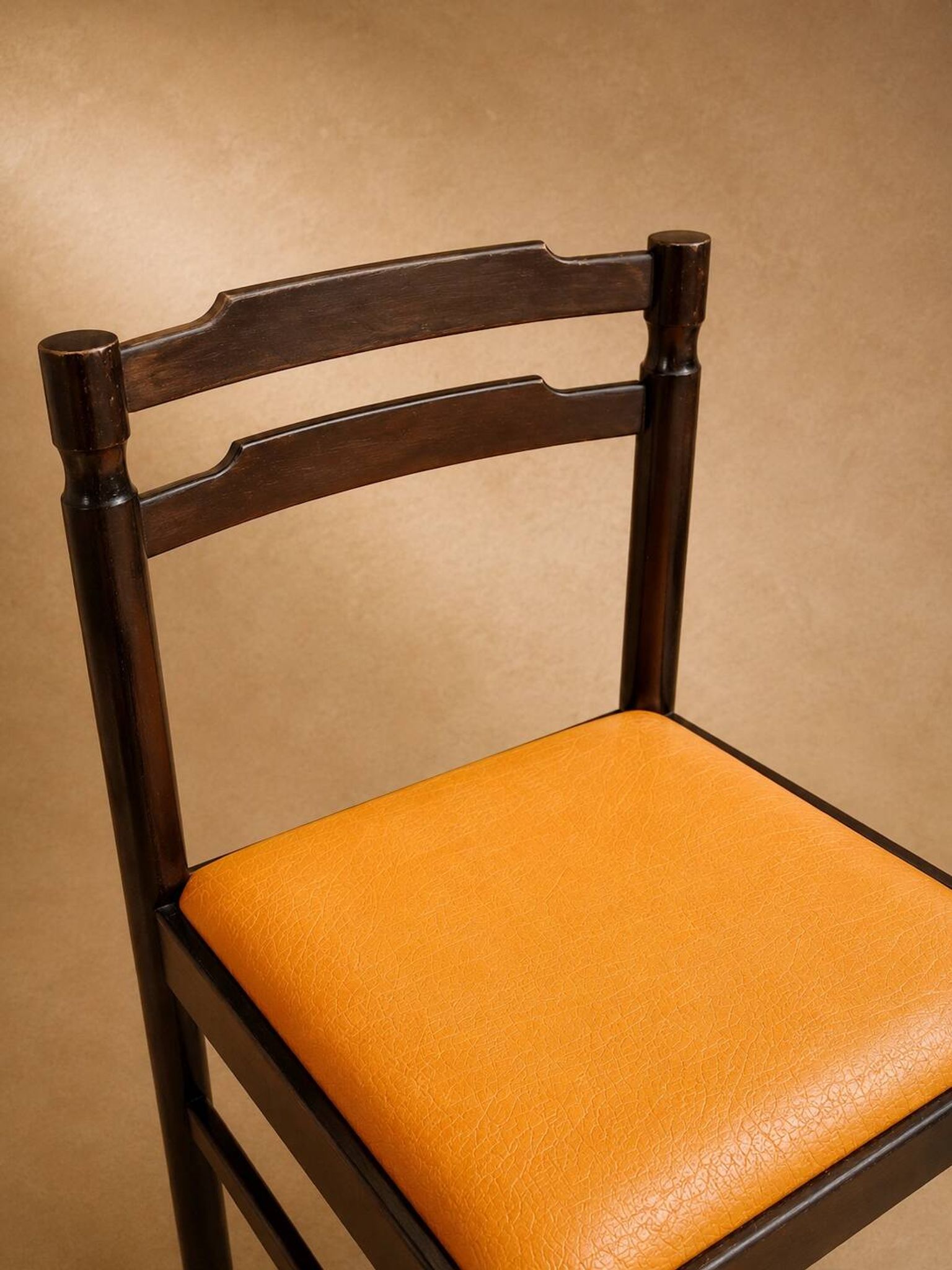 Set 4 chaises Mid century Hêtre / simili