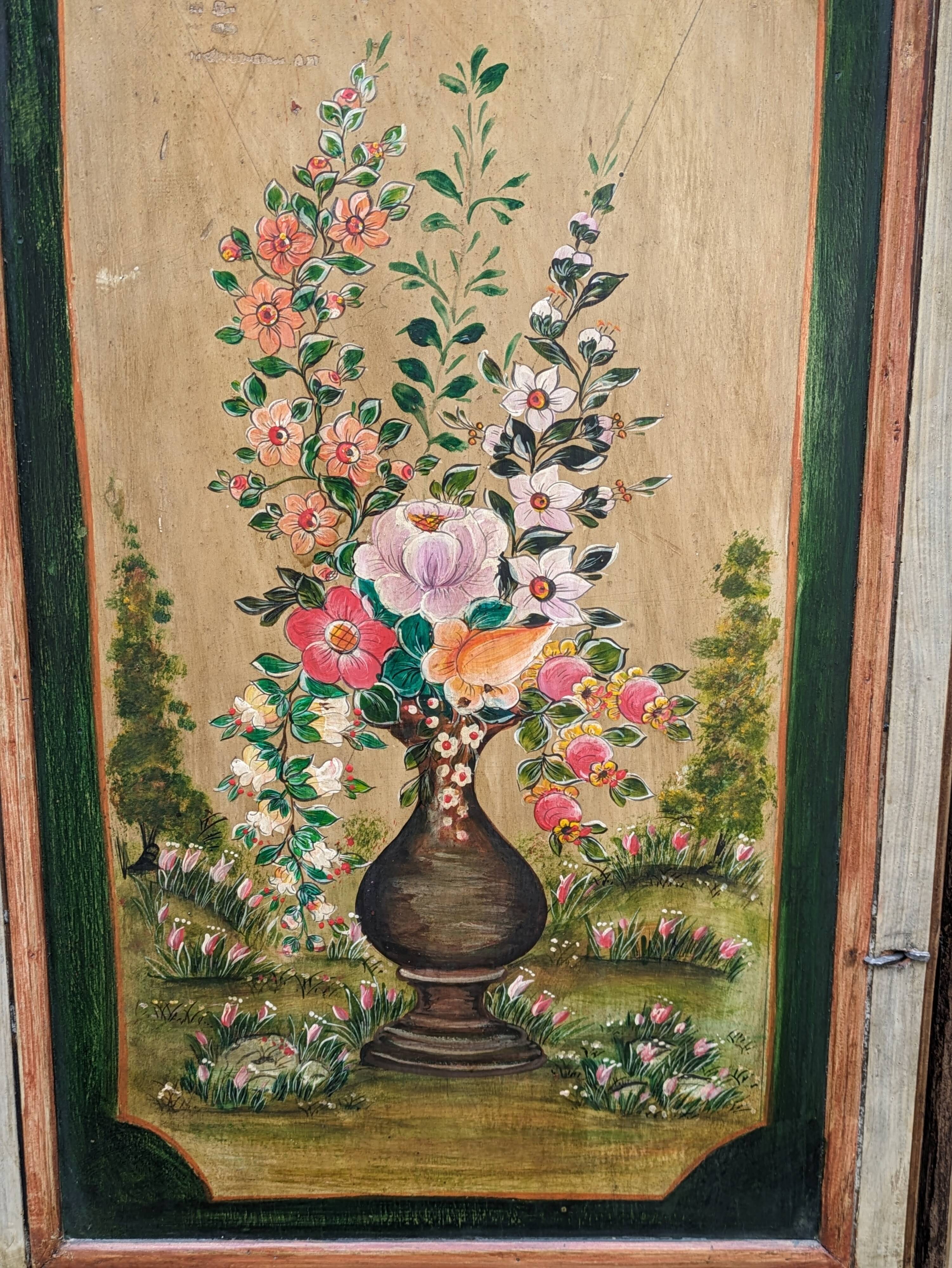 3-panel screen in painted wood