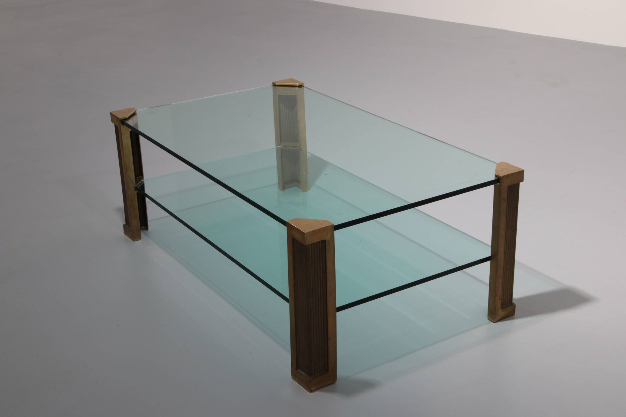 Table de salon en laiton Peter Ghyzcy modèle T14D 1970 Design hollandais