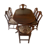 Table & chairs