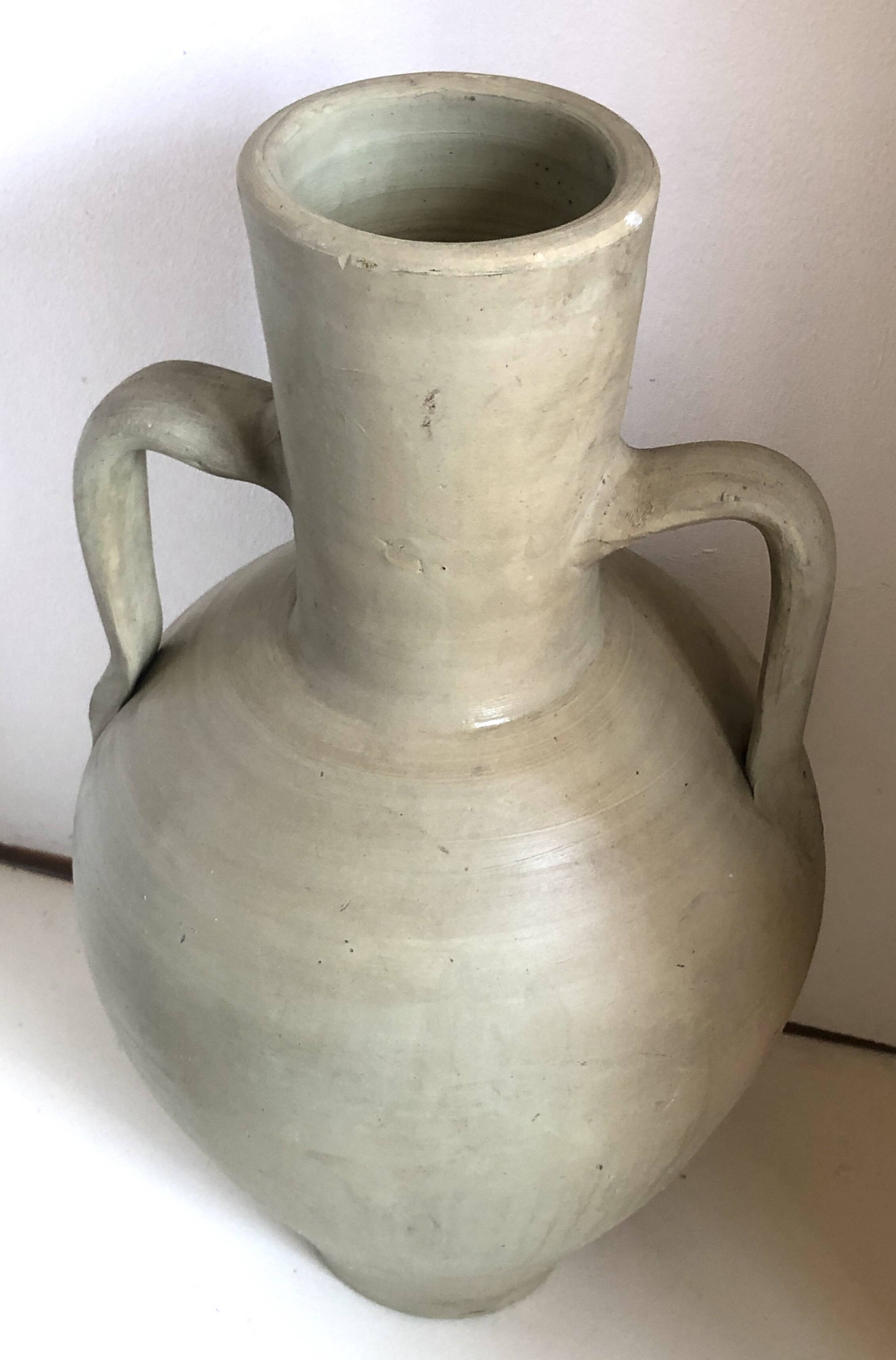 Amphora vase