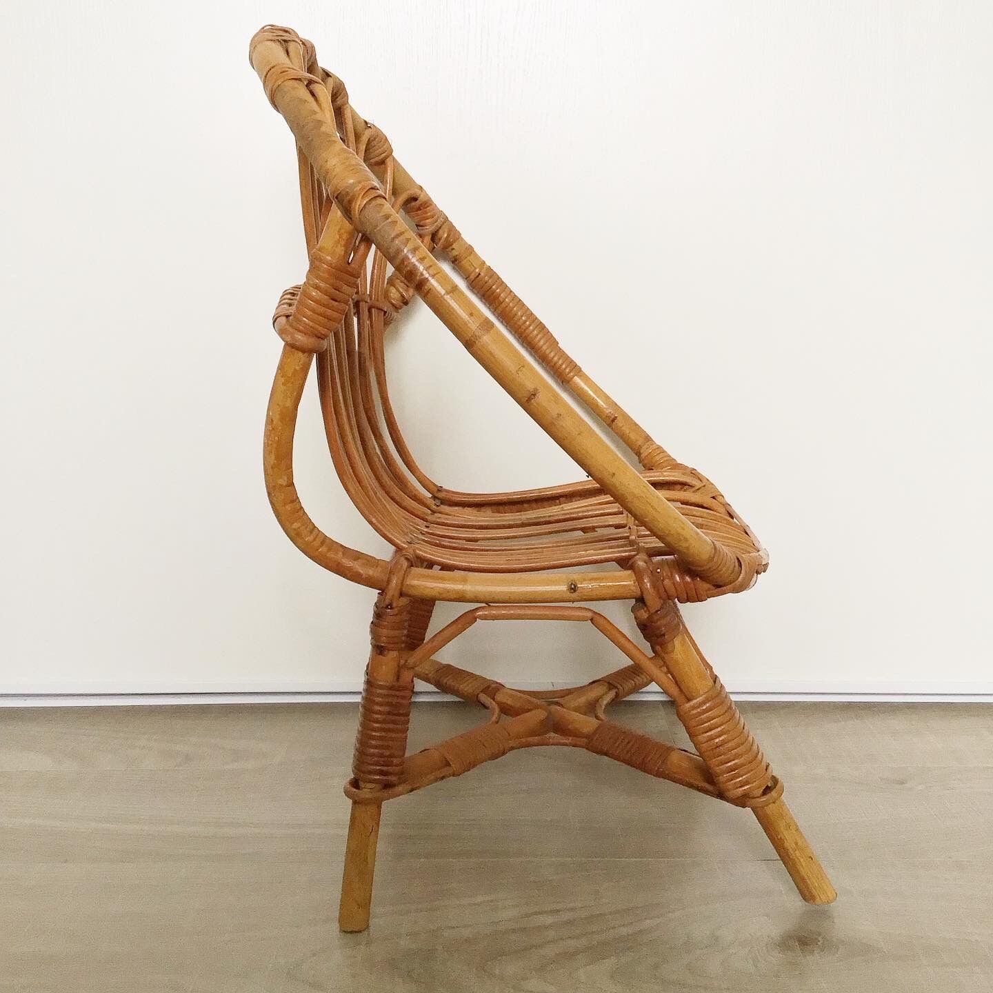 Rattan shell armchair for vintage children