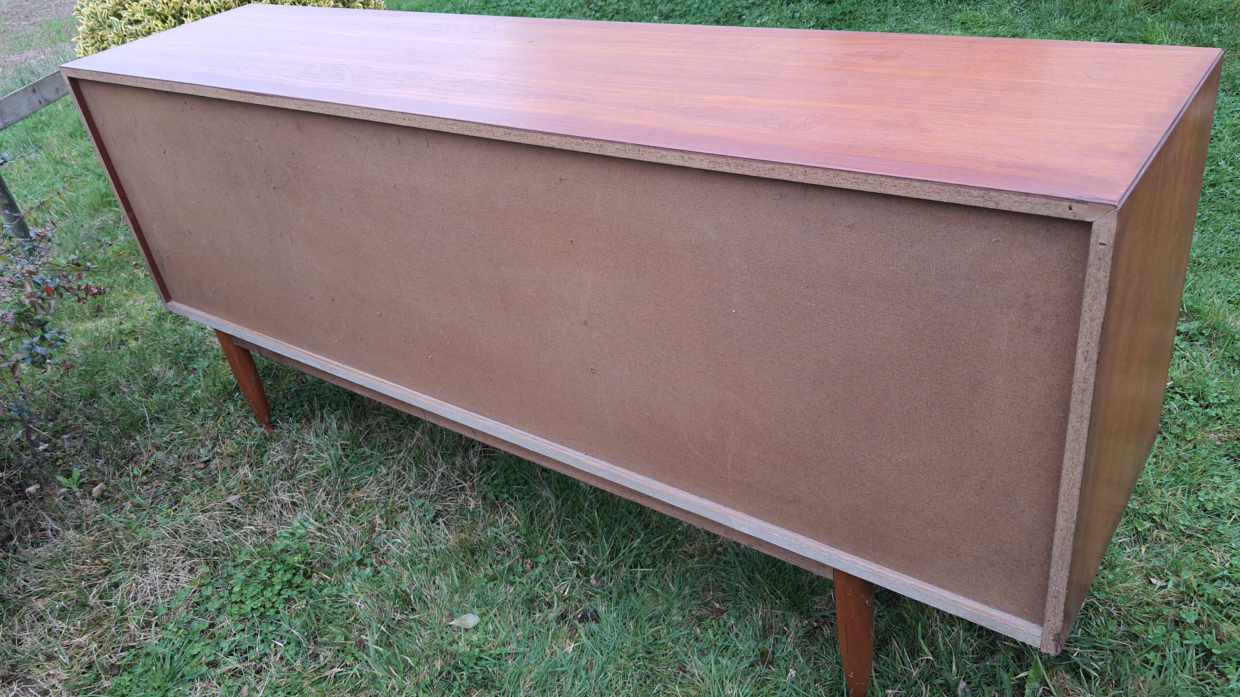 Scandinavian enfilade