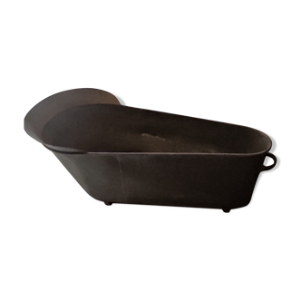 bathtub