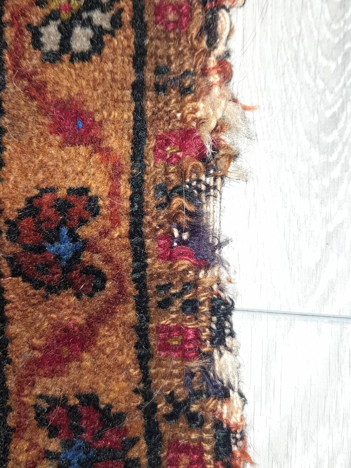 L'âme d'Anatolie : Tapis Tribal Violet Aubergine