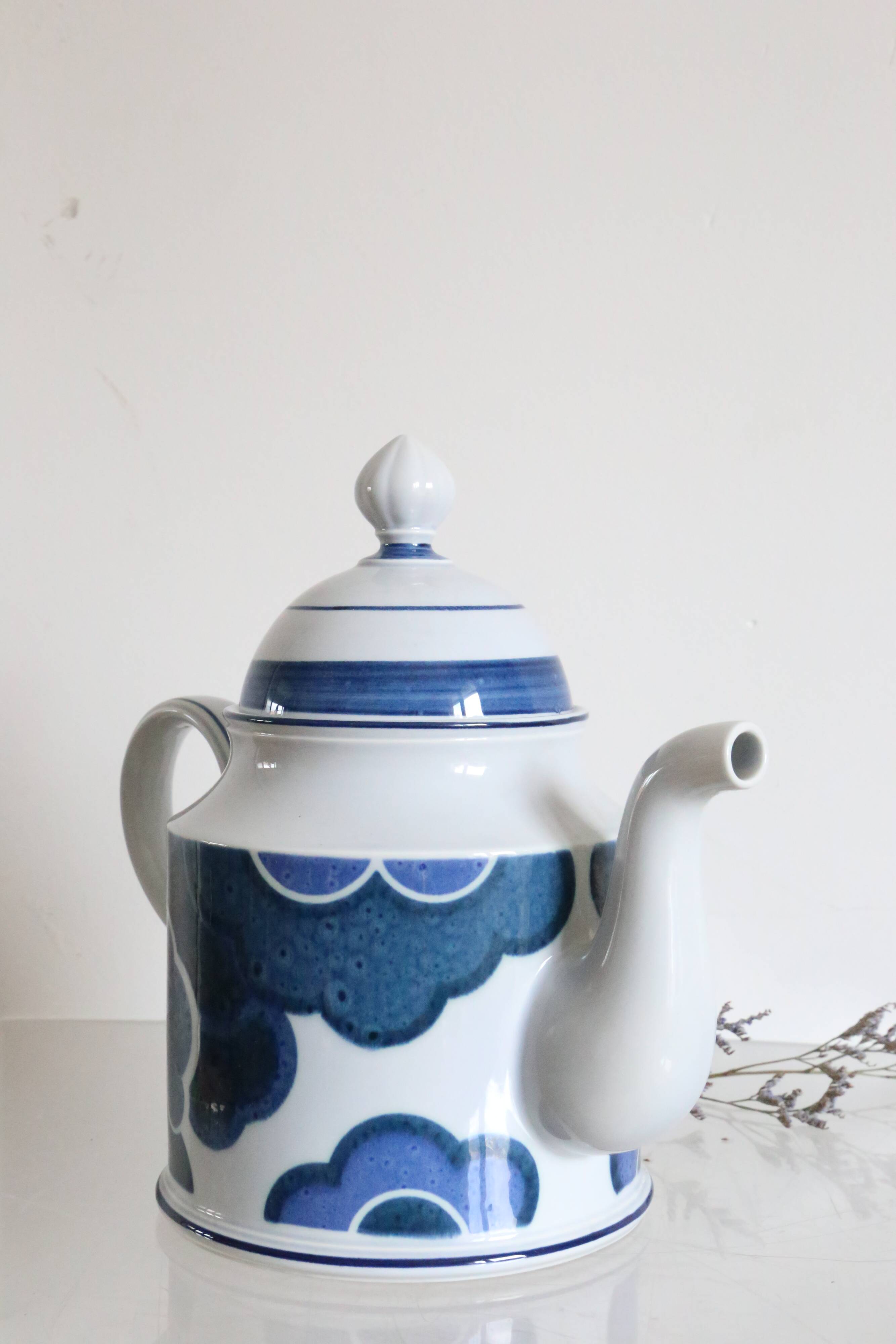Villeroy and Boch teapot, Cloud model, vintage