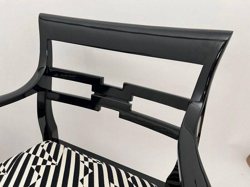 Art Deco Armchairs in Black Lacquer and Black-Creme Fabric, 1925