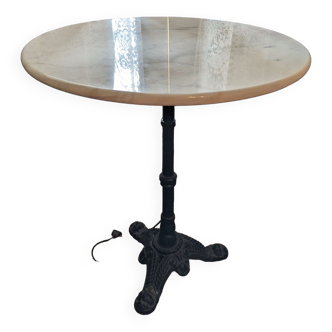 Table bistrot