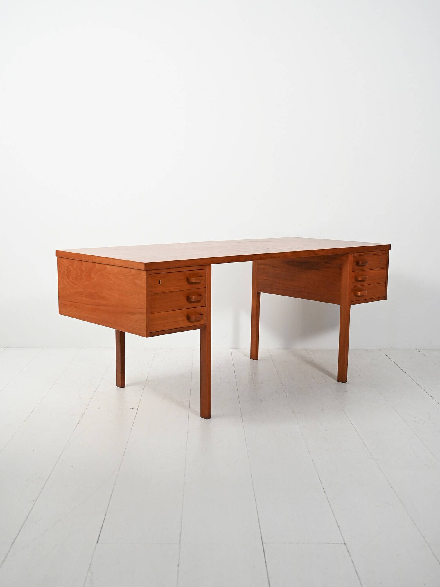 Teak desk by Nanna & Jørgen Ditzel
