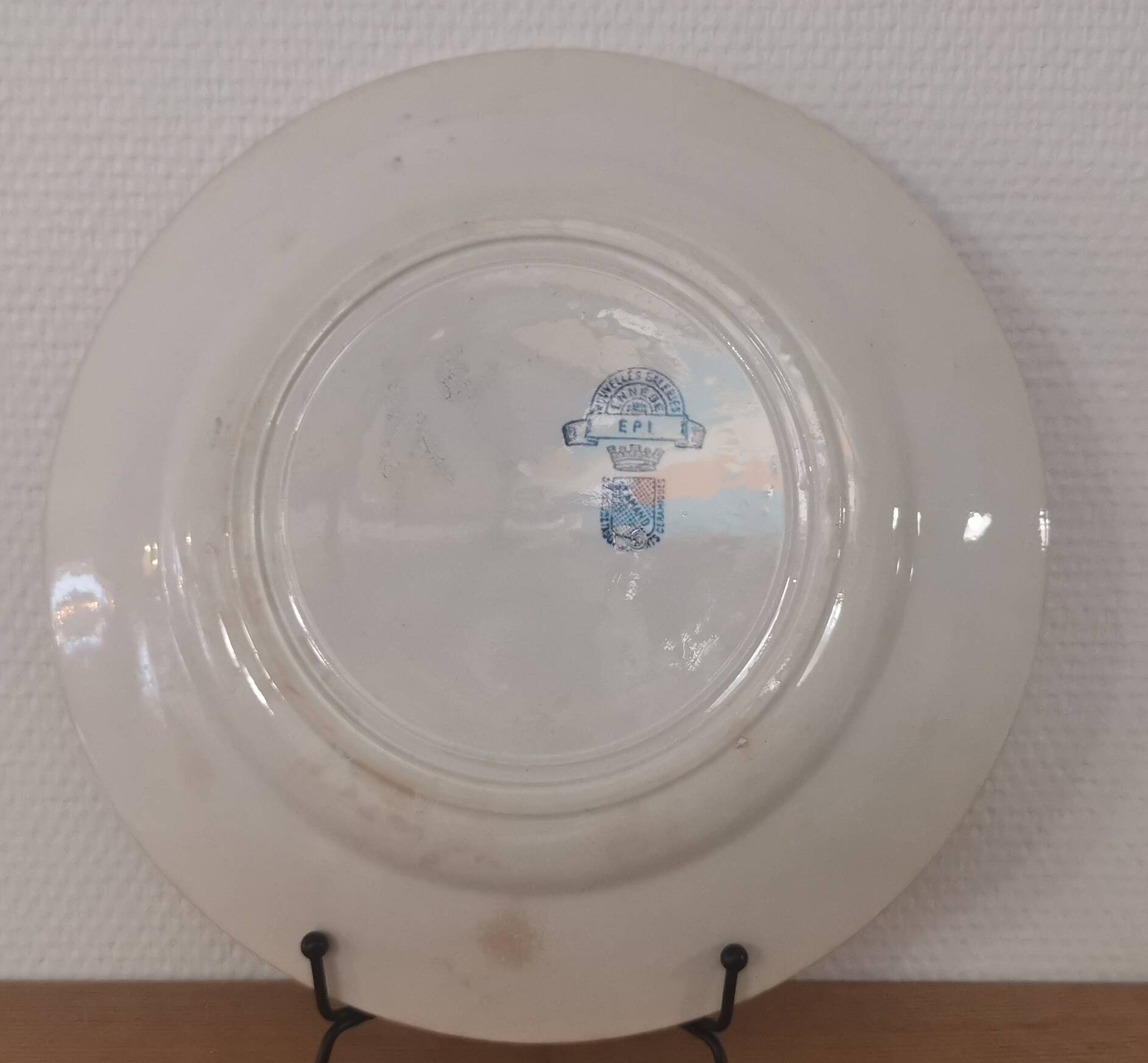 Round dish Terre de fer St Amand