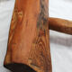 Banc brutaliste en bois d'arbre