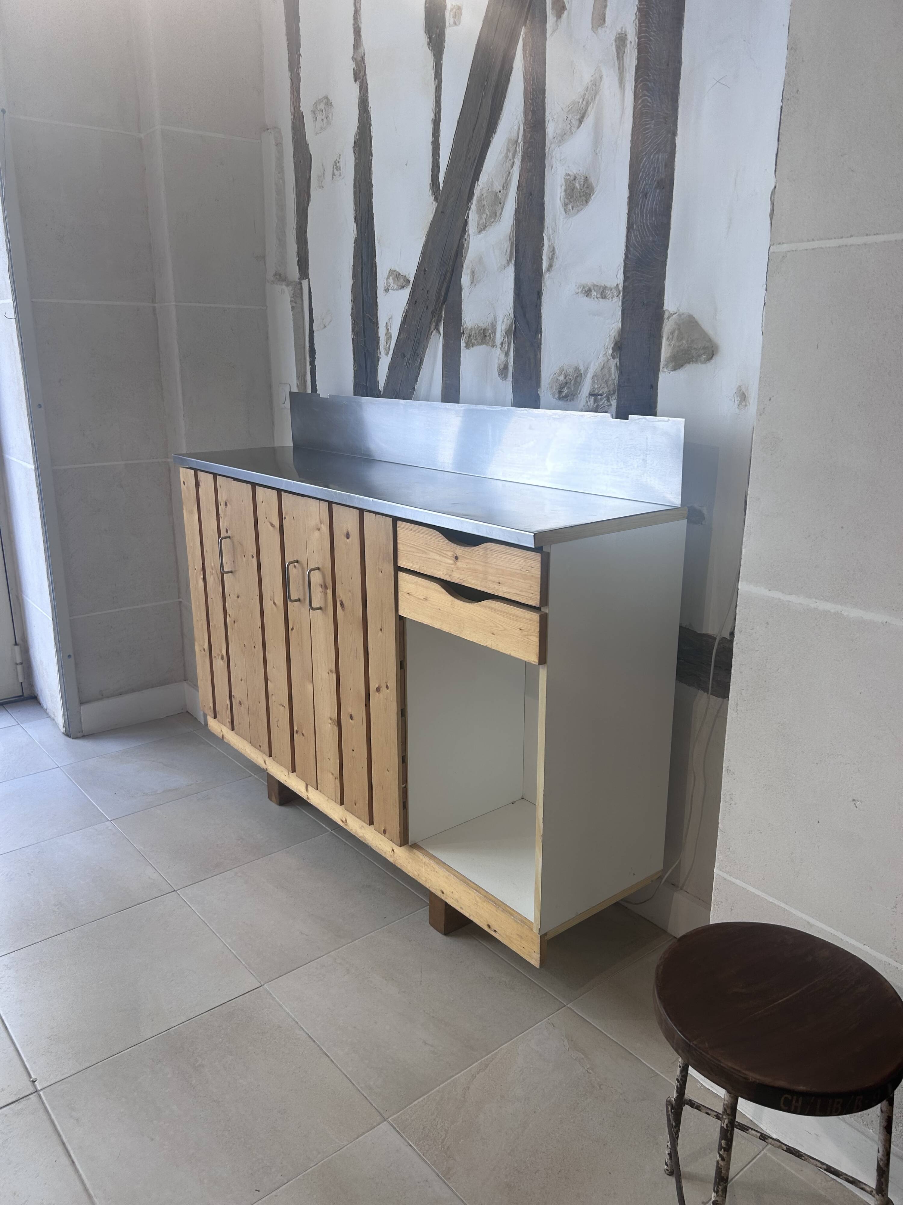 Charlotte Perriand, Les Arcs, Kitchen cupboard 1960