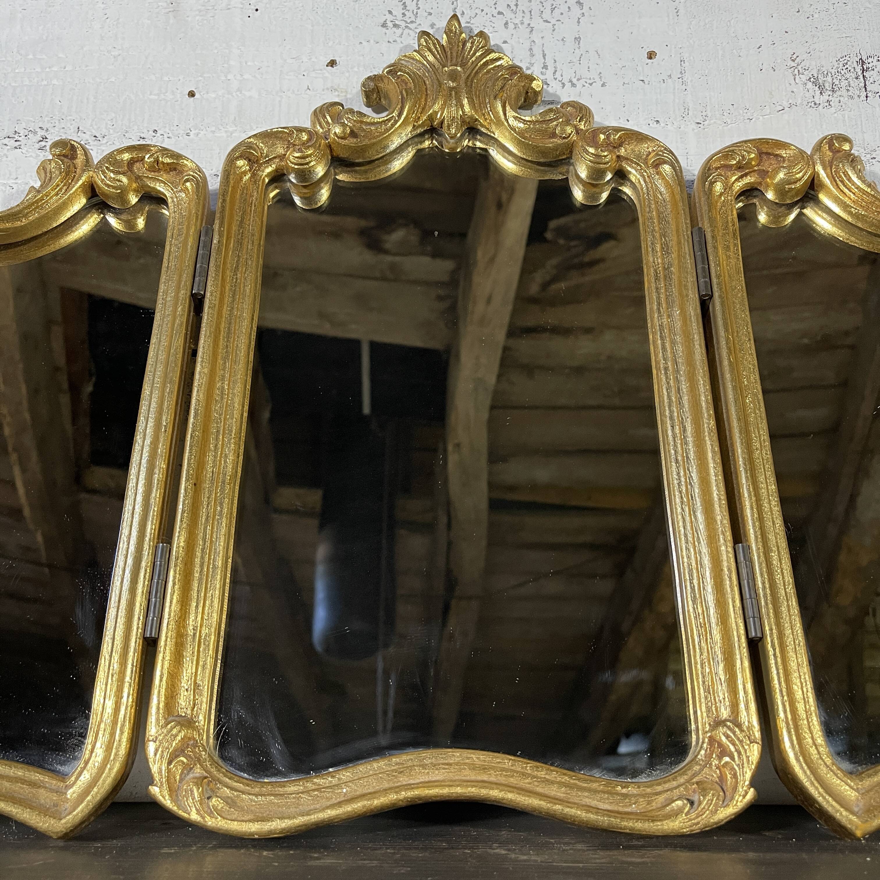 MIROIR TRIPTYQUE doré de style Louis XV