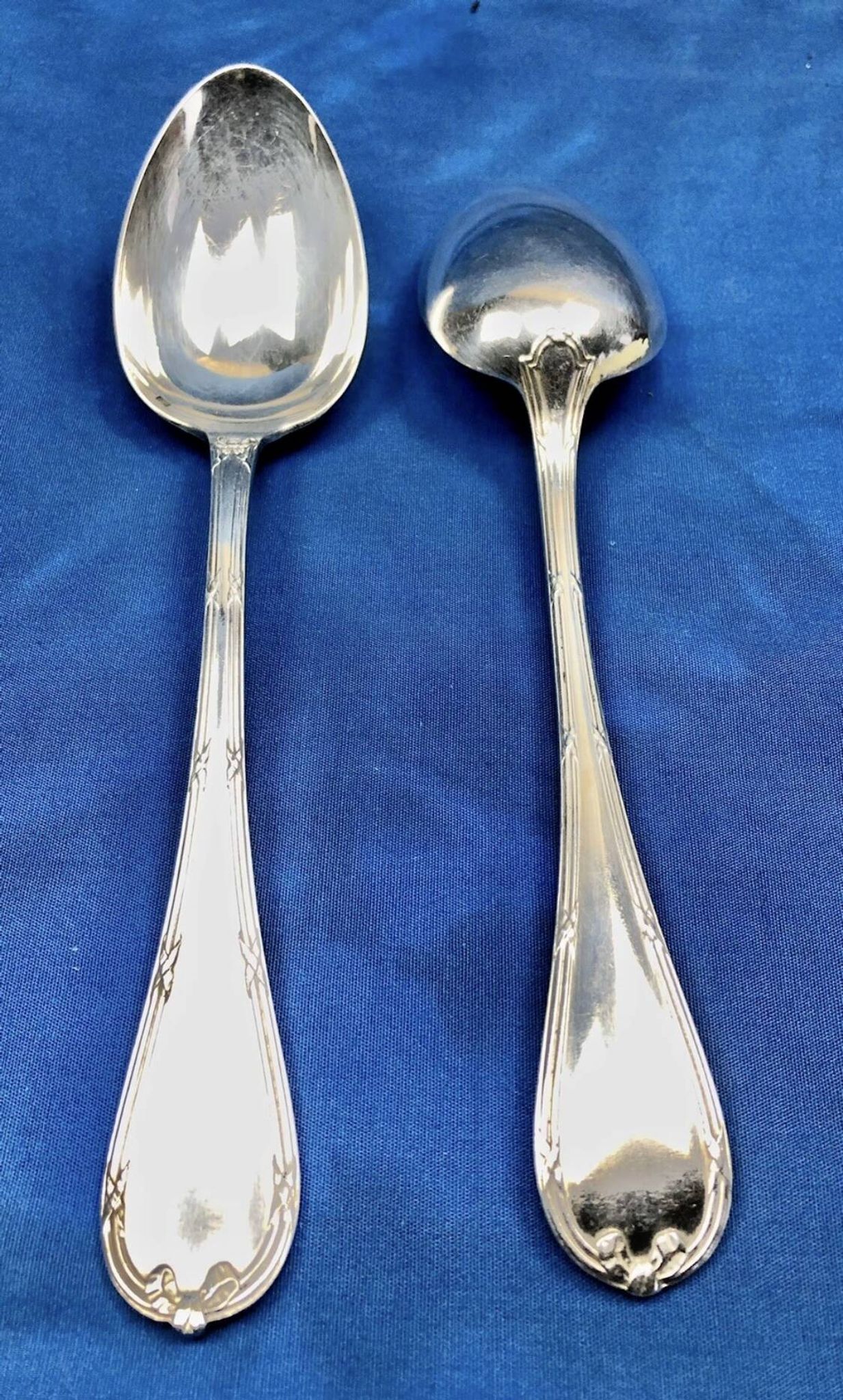 6 cuillères à soupe métal argenté Christofle modèle Rubans croisés