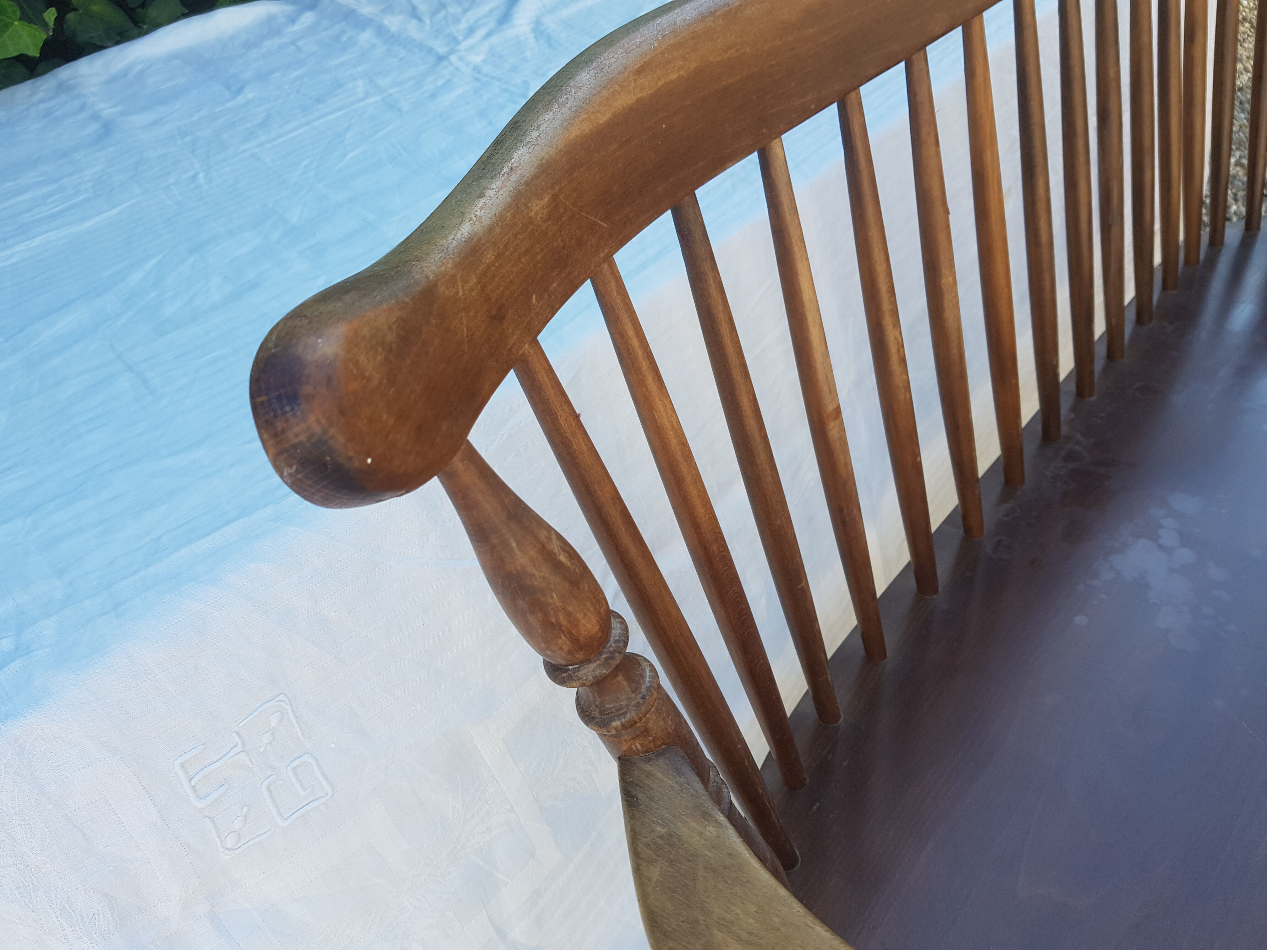 Bistro bench