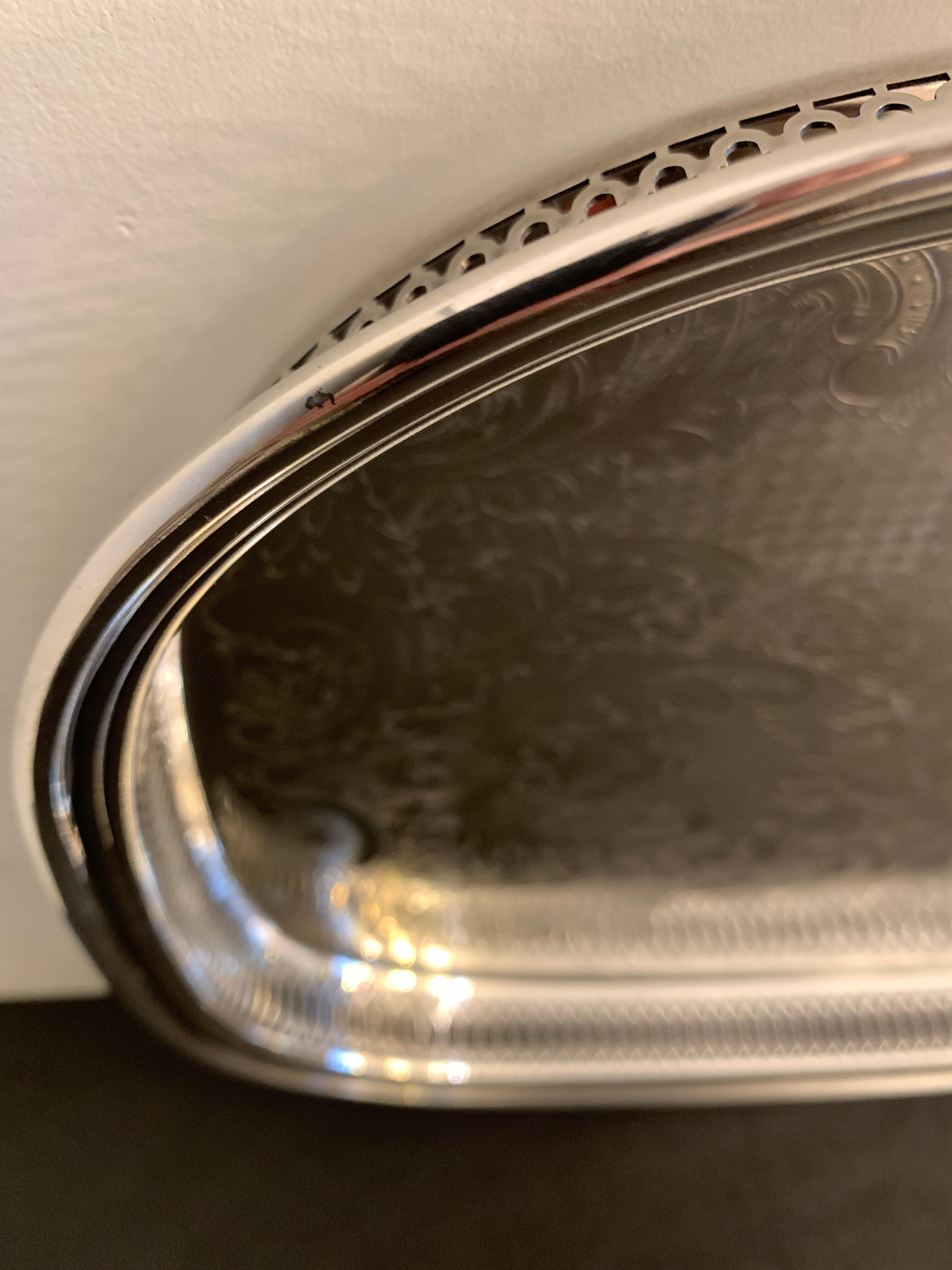 Christofle serving tray in silver metal