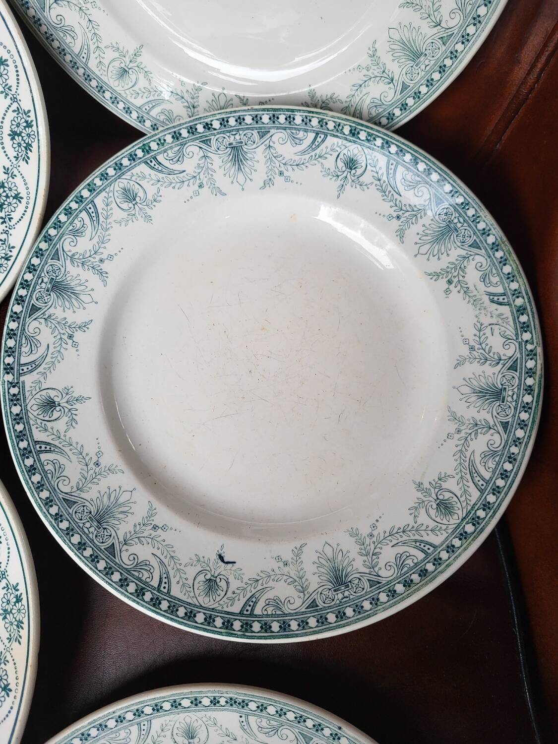 Set of 5 Terre de Fer plates 1900 Wilbur and St Amand