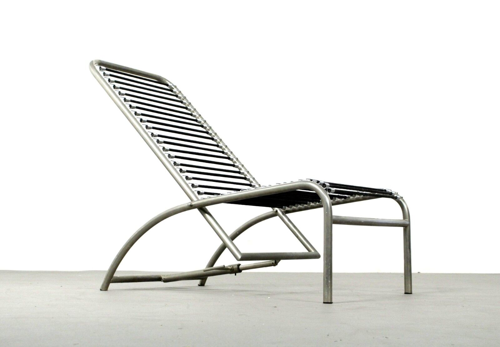 Chaise longue vintage originale de René Herbst, pour Tecta (bauhaus)