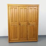 Armoire dressing vintage Guillerme et Chambron en chêne massif années 60