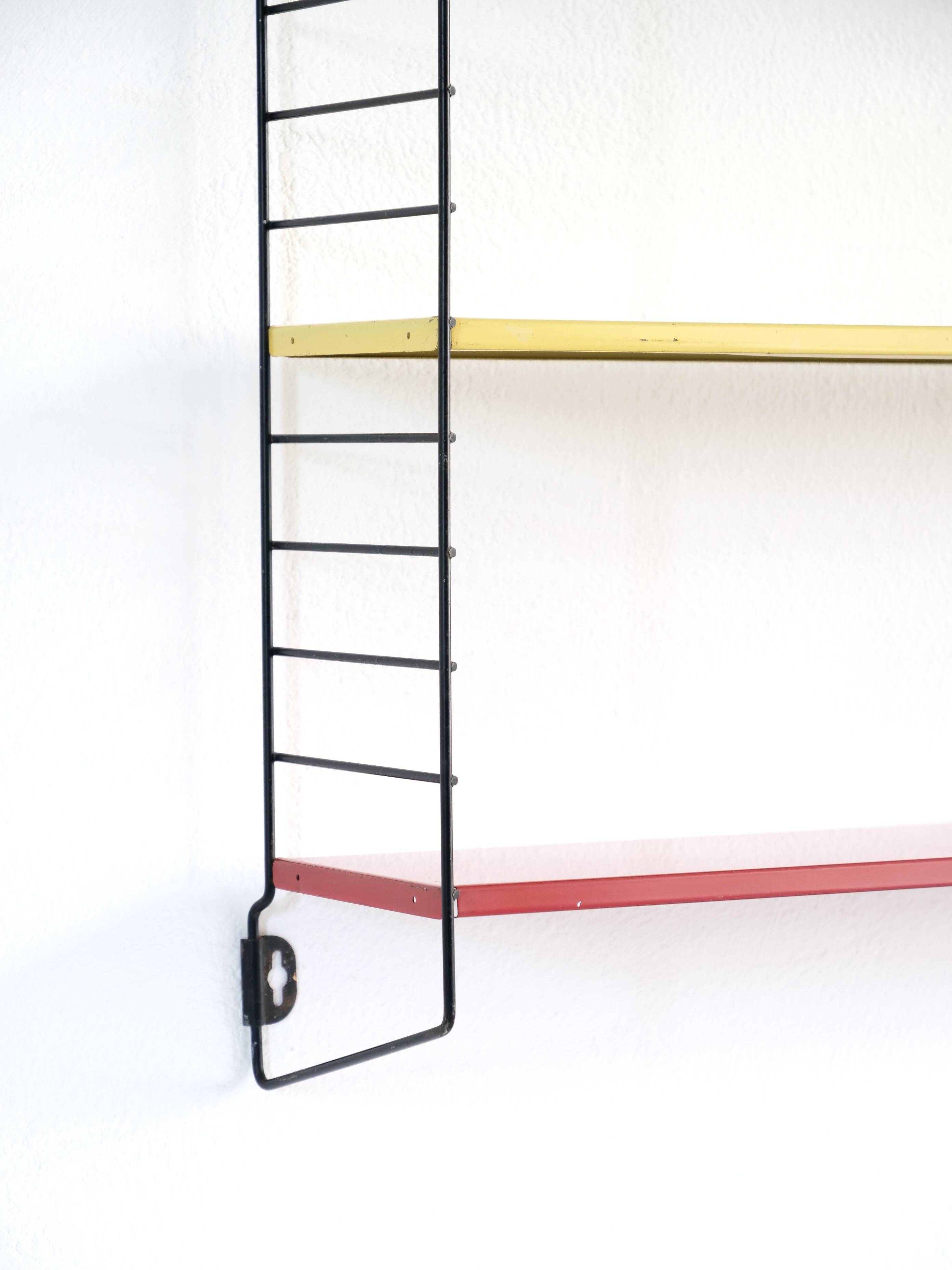 Tomado compact shelf