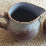 Set of 2 sandstone pots