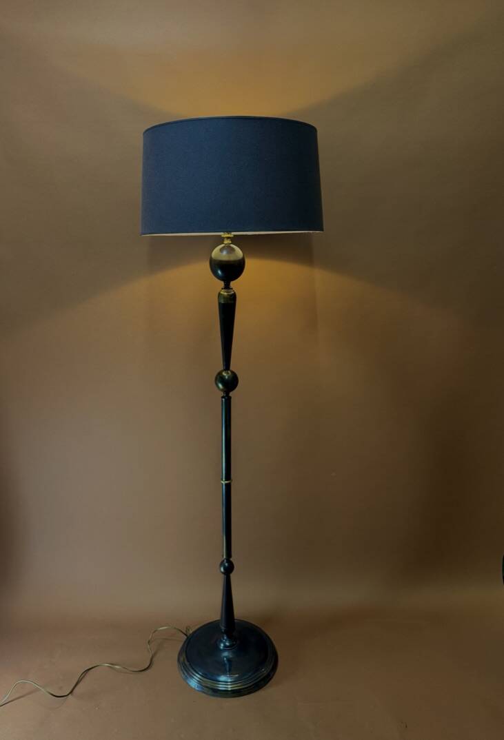 modernist street lamp 1930-1950