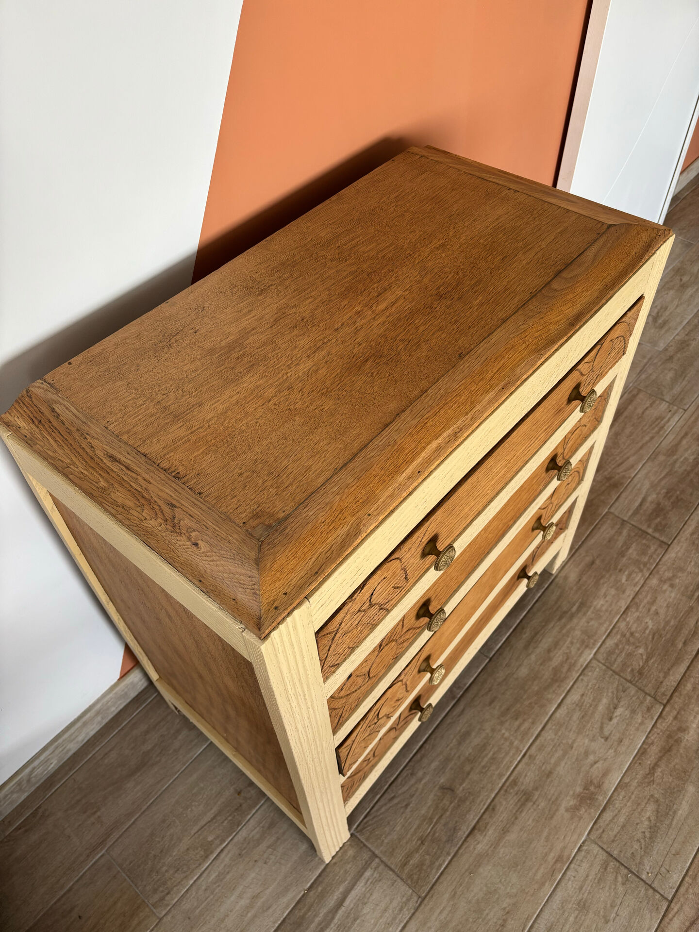 Art Deco style commode