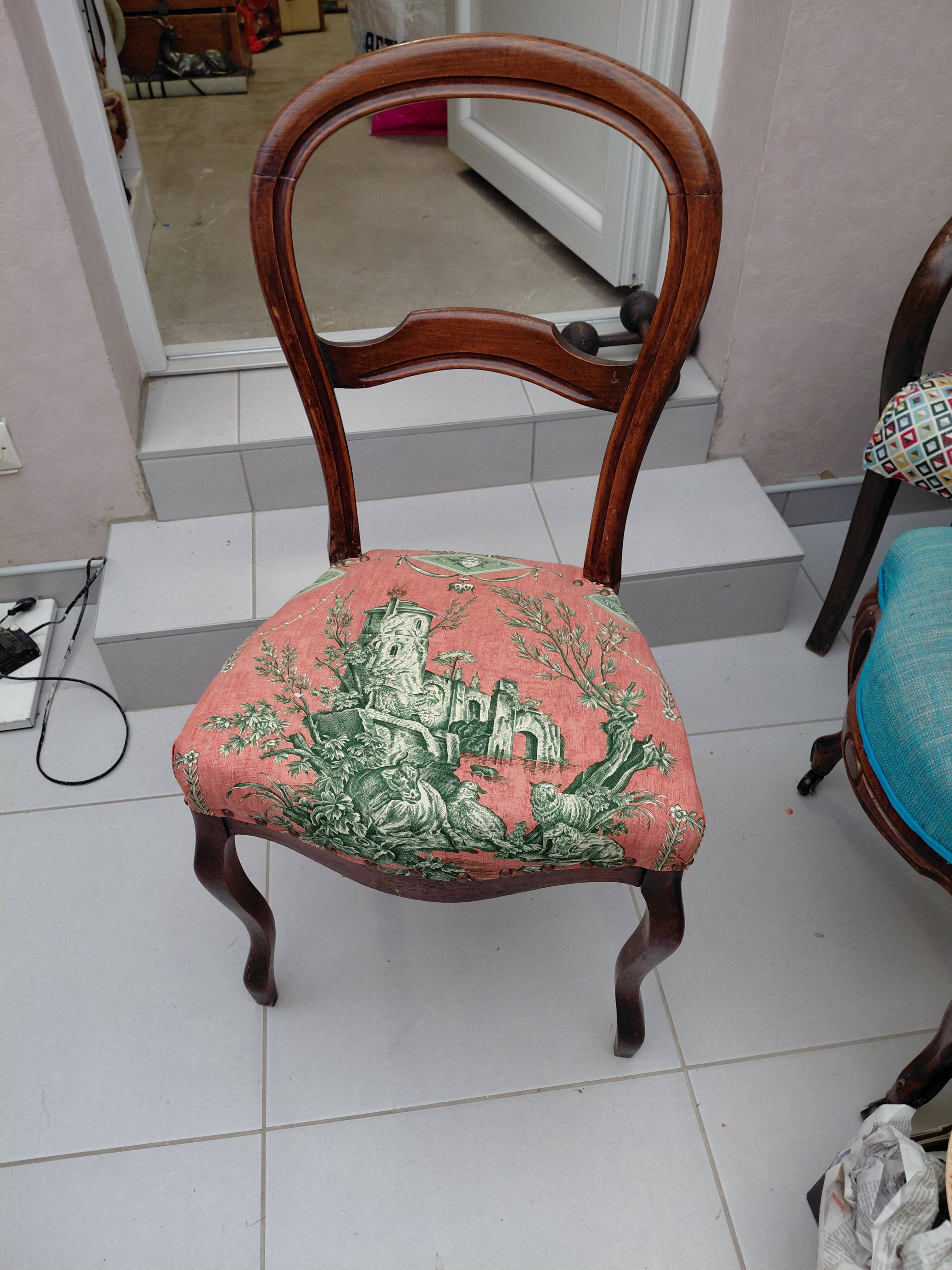 Antique chair with Toile de Jouy fabric