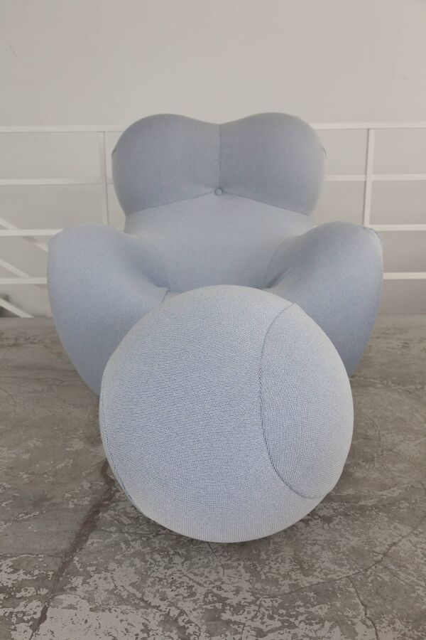 Fauteuil et repose-pied Up 5/6, La Mamma par Gaetano Pesce pour B&B Italia, édition des années 2000.
