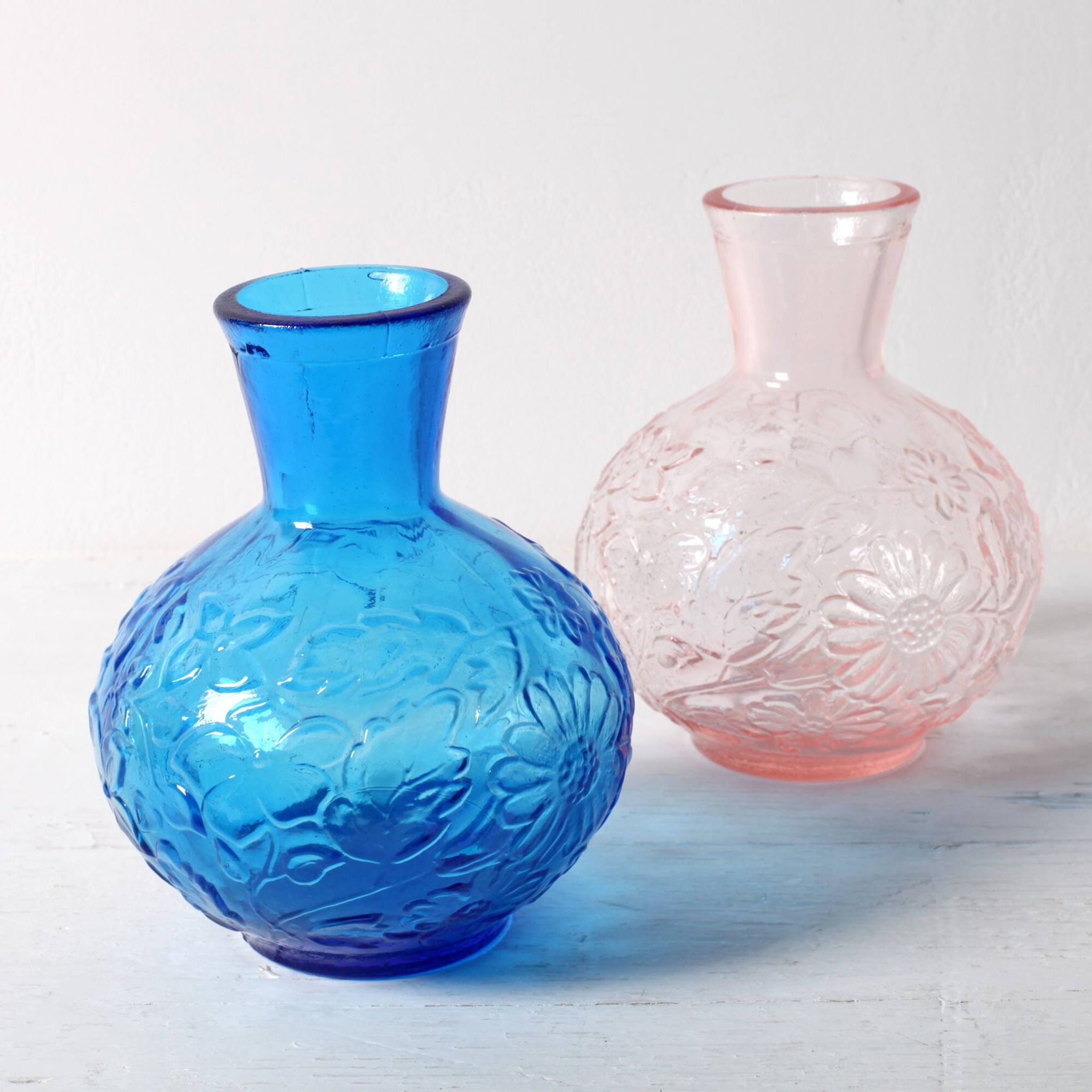 Set of 2 Vintage Small Blue and PinkGlass Vases with Flowers Pattern, Italy
