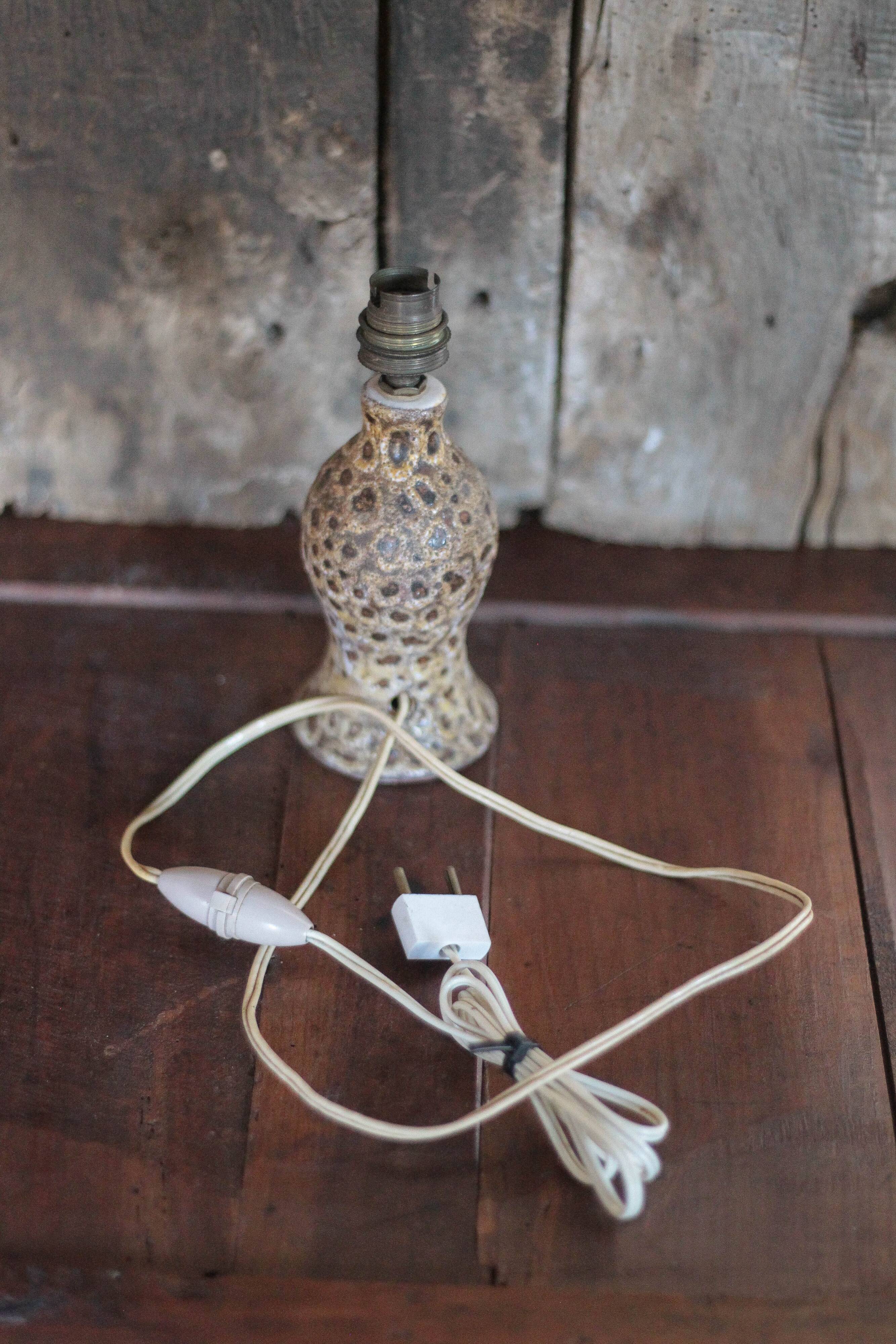 Vintage ceramic lamp, small fat lava lamp, table lamp