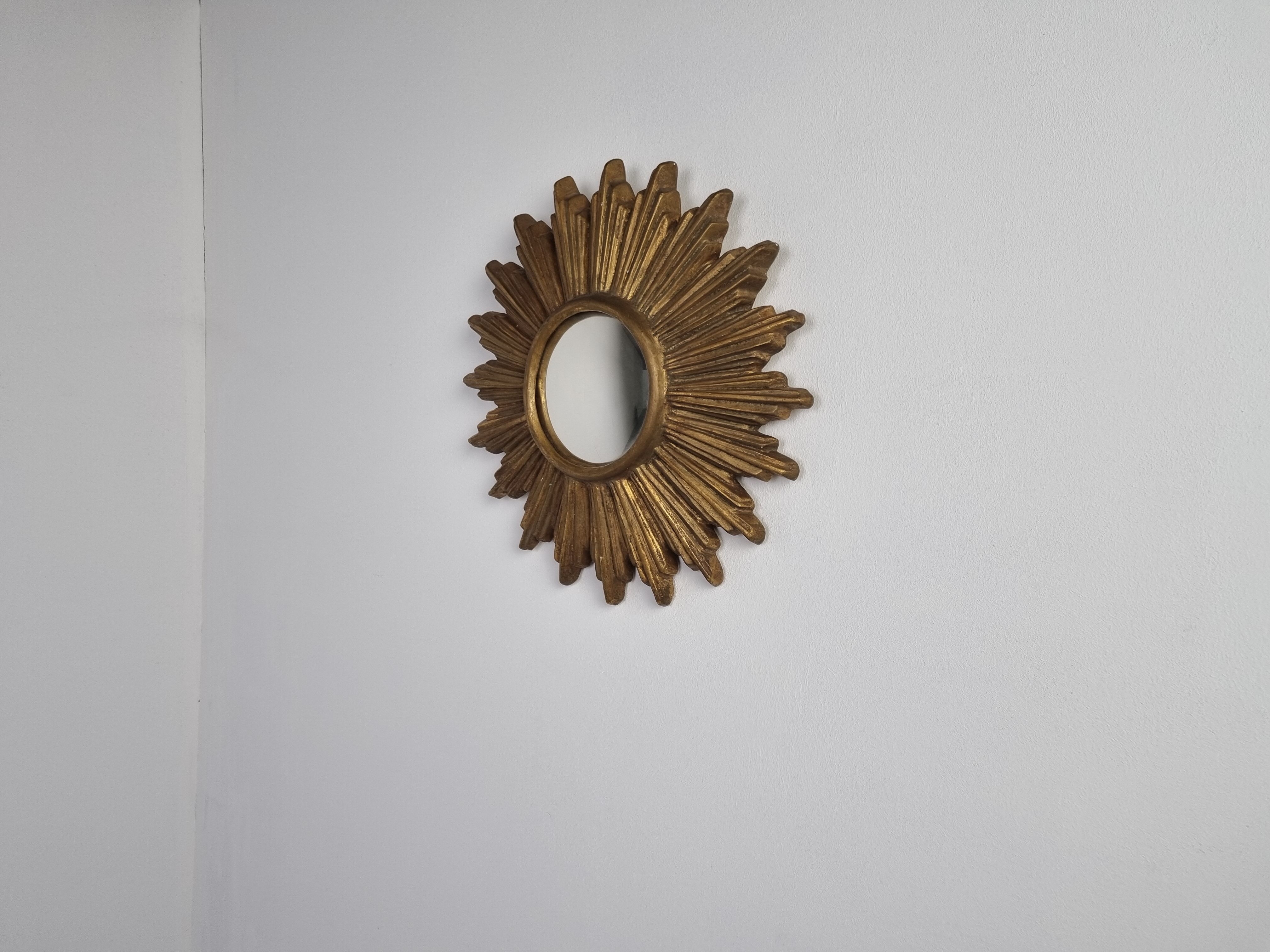 Miroir en terre cuite du milieu du siècle années 1960 42cm