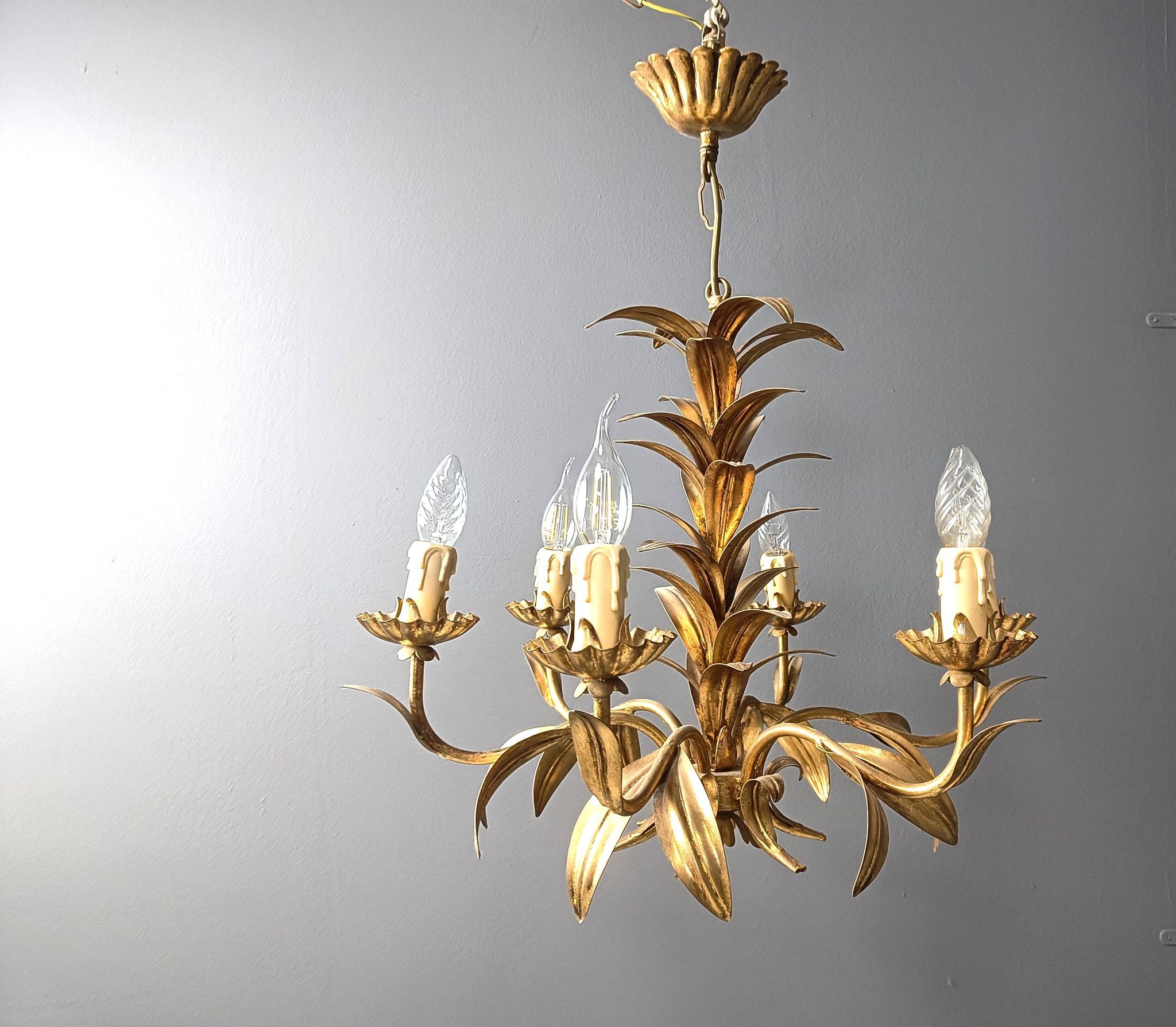 Lustre vintage en métal doré en forme de feuille d'ananas, années 60