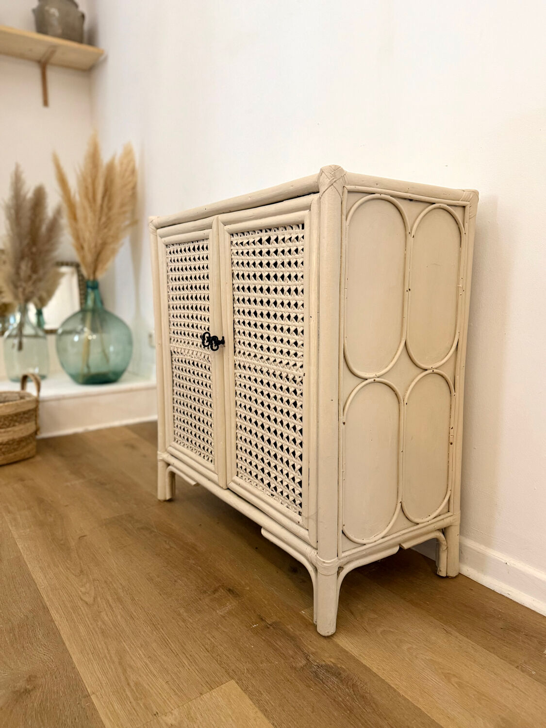 Buffet rotin et cannage