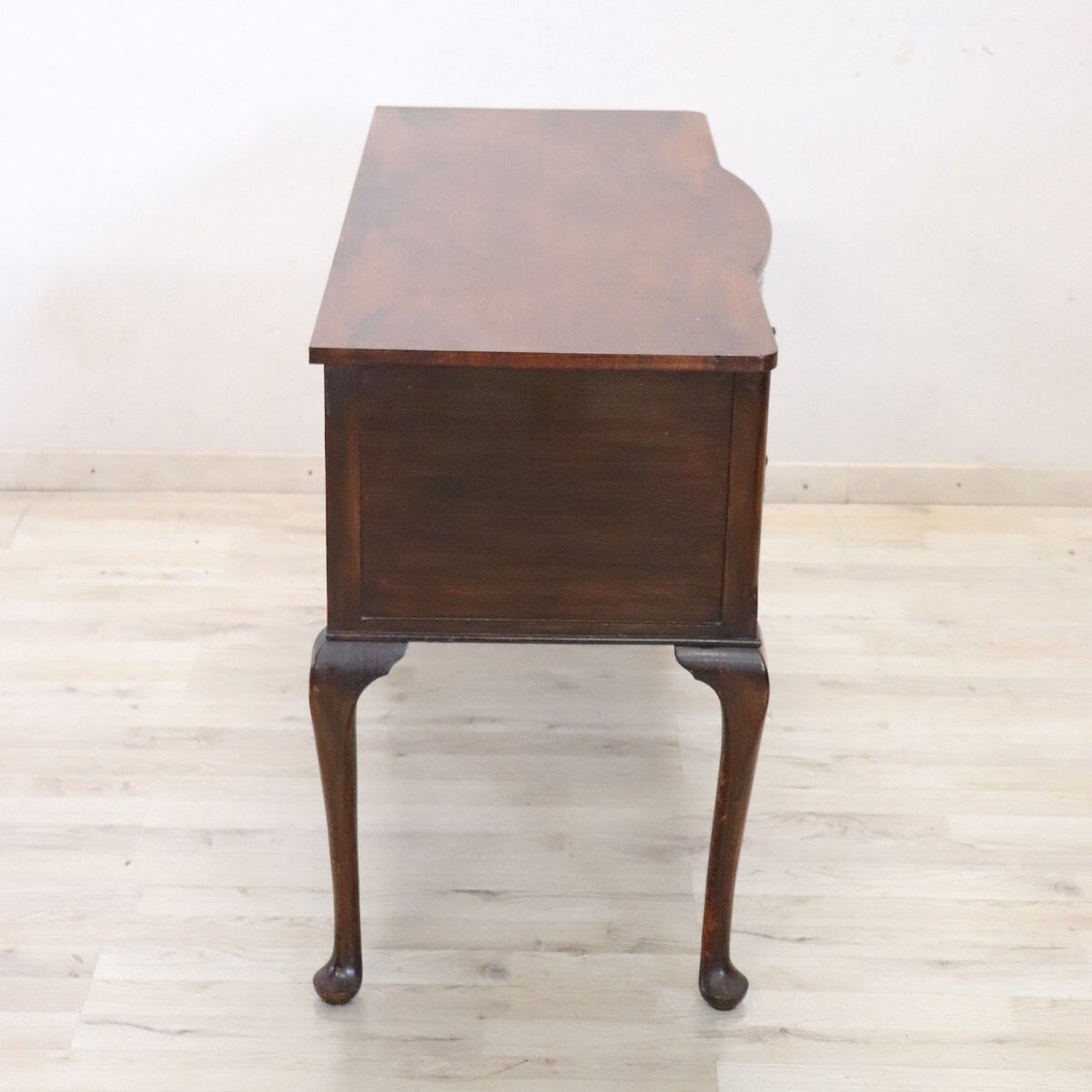Writing Desk In Walnut Veneer, Early 20th Century