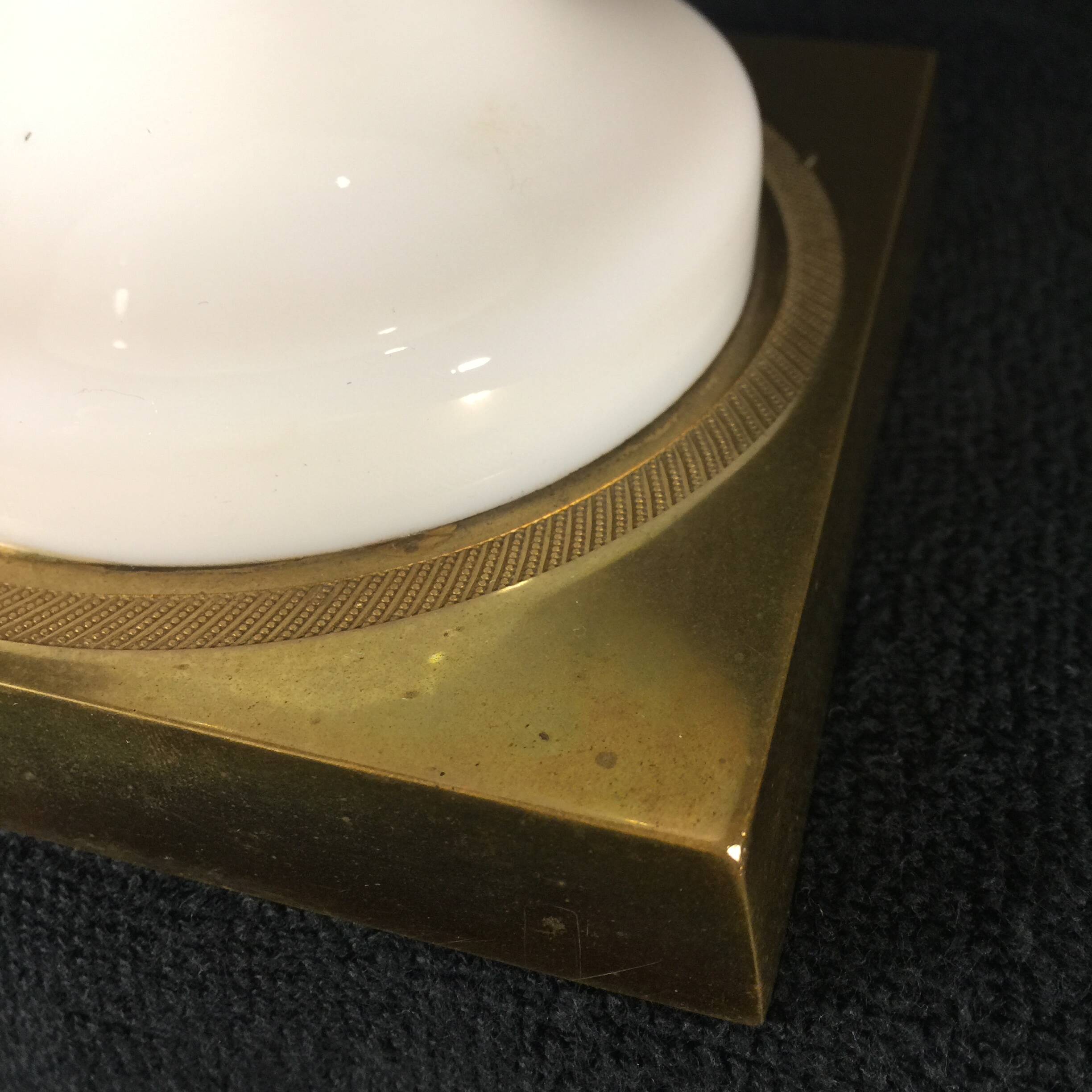 Venini Primavera in Murano, white opaline glass with gilded handles, bronze base.