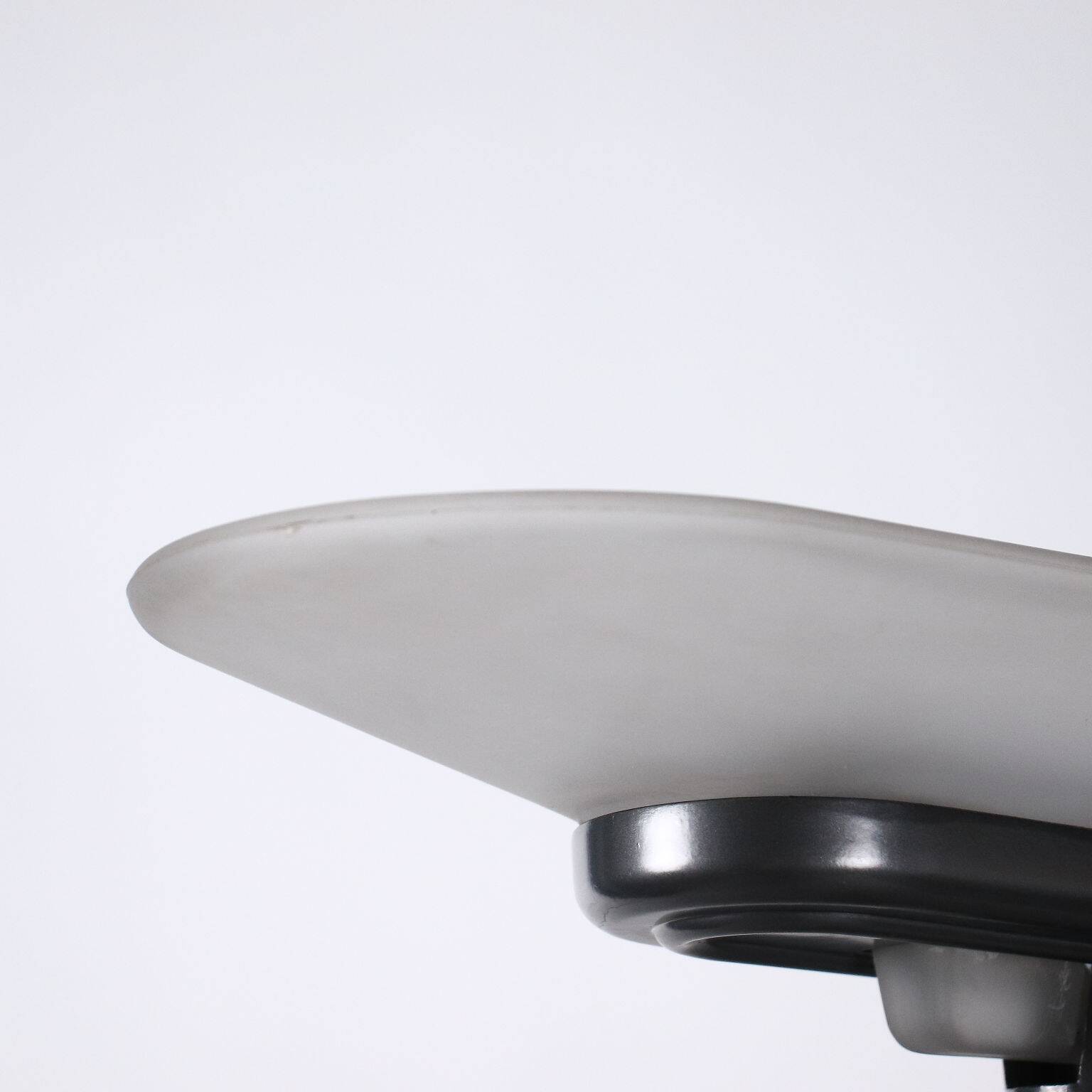 Perry King Jill A 380 lamp - 1970s - Arteluce Edition