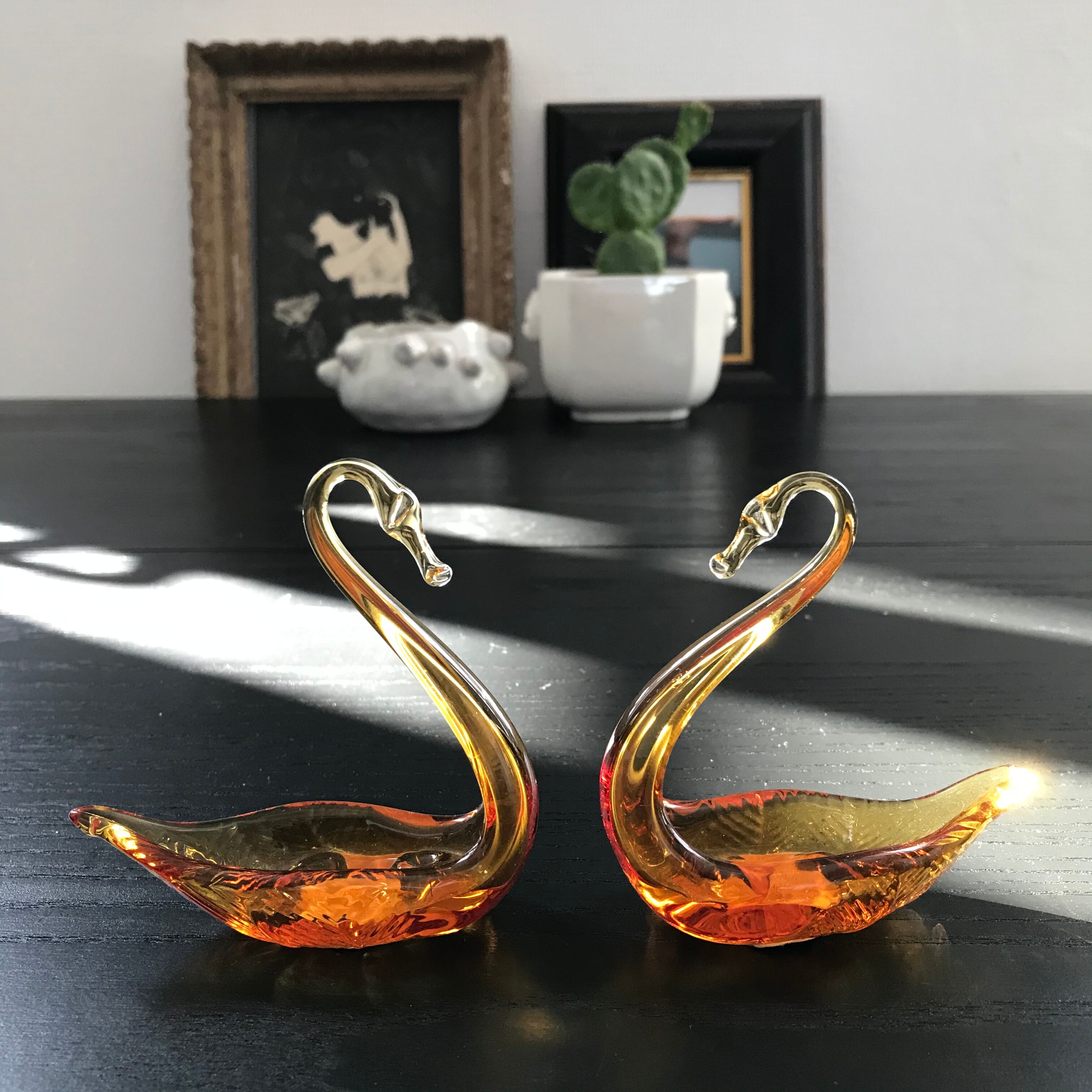 Duo of swan trinket bowl