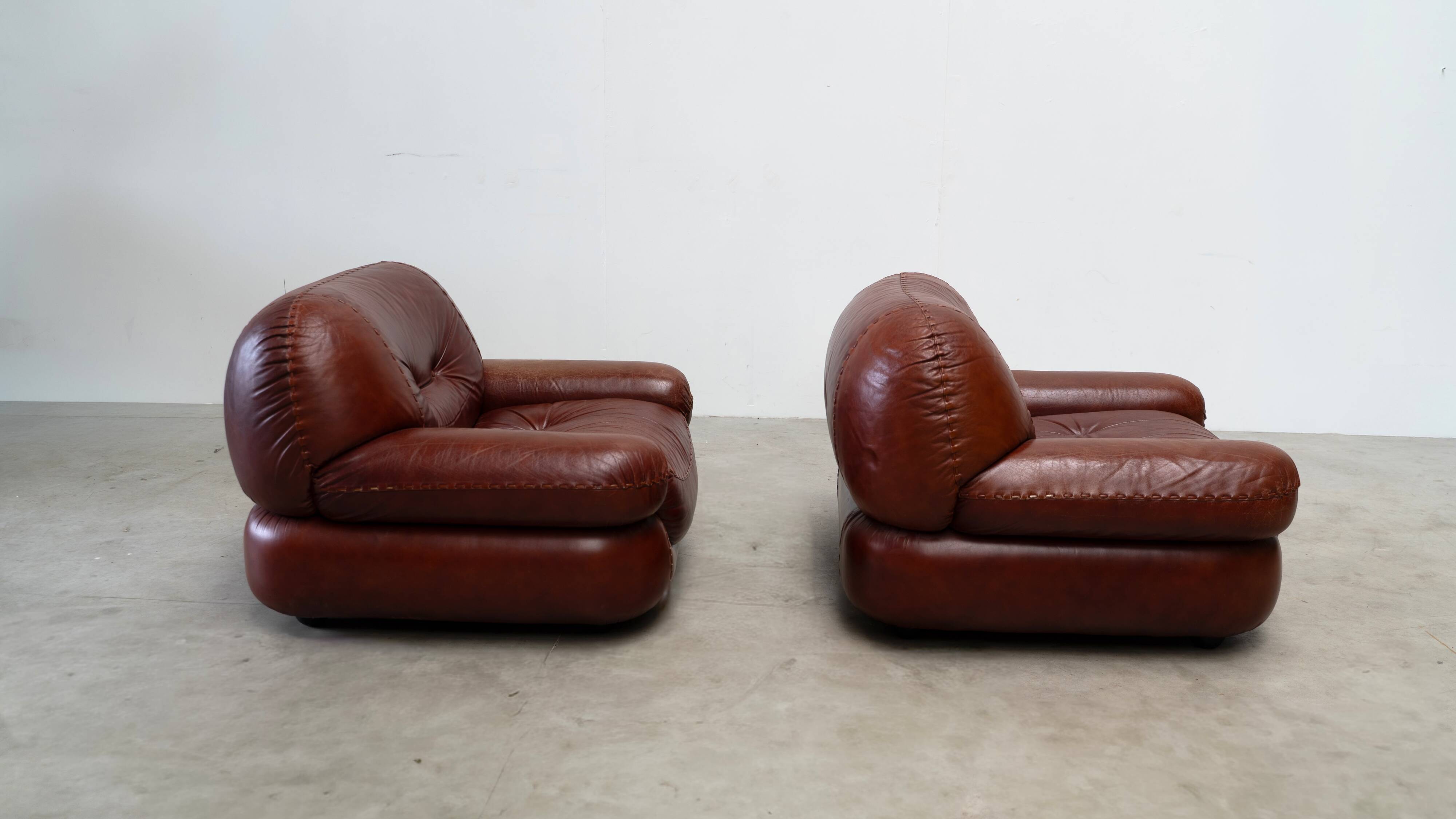 Ensemble de deux fauteuils lounge en cuir Sapporo par Mobil Girgi