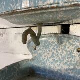 Fountain with washbasin
