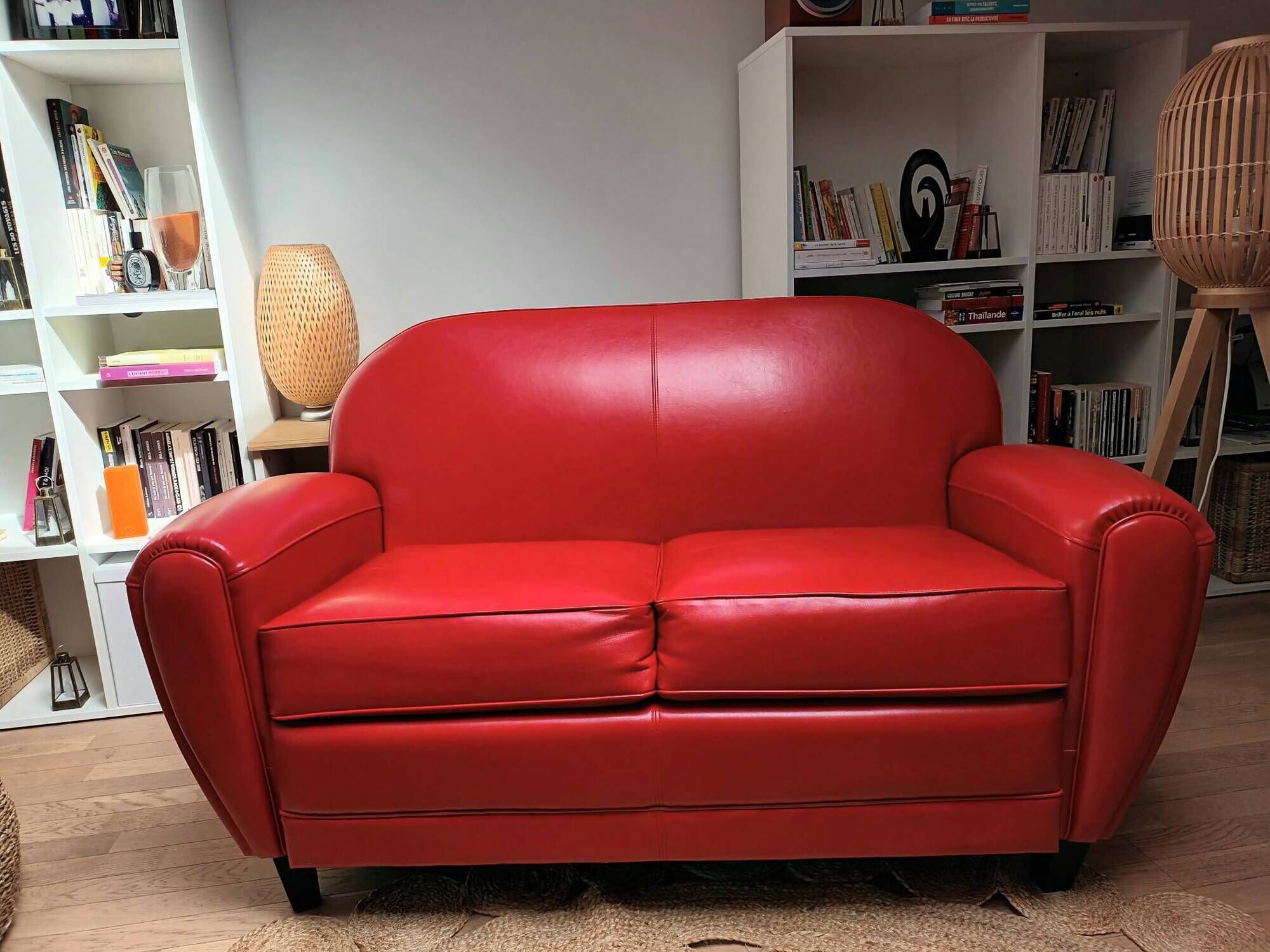 Red 2-seater Club Sofa in coated leather – Maison Pavane