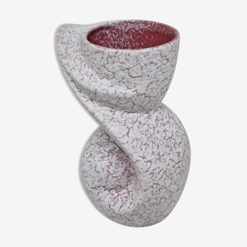 Ceramic vase