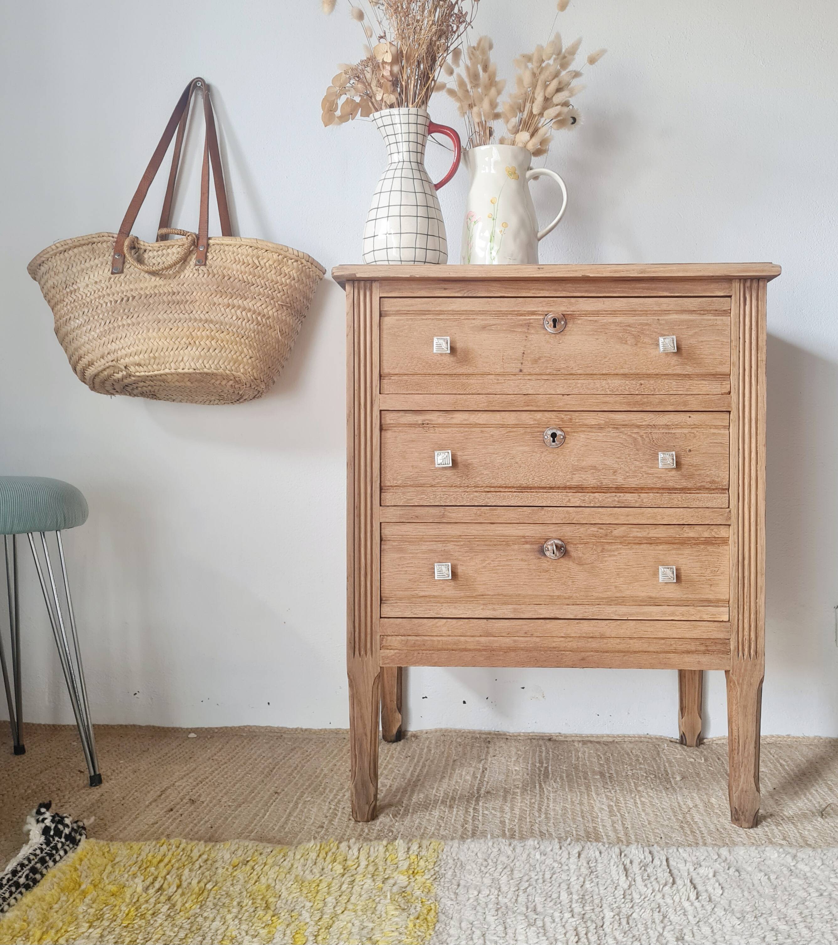 Petite commode 3 tiroirs bois brut- finition bois brut - 81 cm