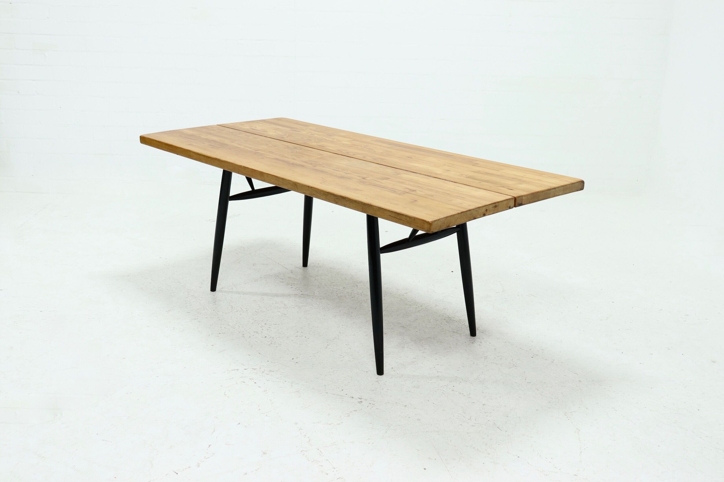 Pirrka dining table by Ilmari Tapiovaara for Laukaan Puu Finland 1950s