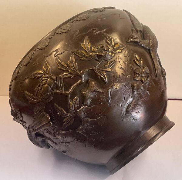 Gros vase en bronze asiatique xix ème - 22 cm - diamètre 25 cm